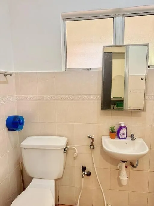 Villa 3Bedroom 14Min Sutera Mall Aeon Bukit Indah Johor Bahru 0*,  Malaysia