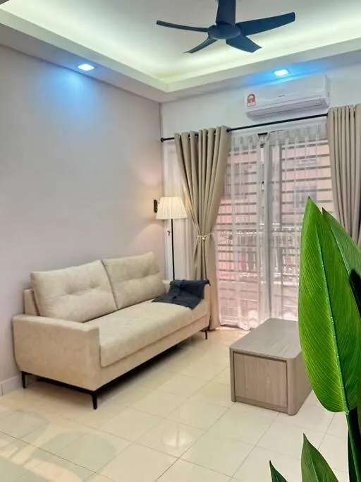 Villa 3Bedroom 14Min Sutera Mall Aeon Bukit Indah Johor Bahru