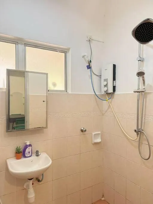 Villa 3Bedroom 14Min Sutera Mall Aeon Bukit Indah Johor Bahru
