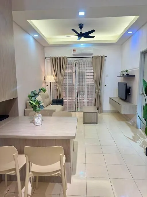 Villa 3Bedroom 14Min Sutera Mall Aeon Bukit Indah Johor Bahru 0*,  Malaysia