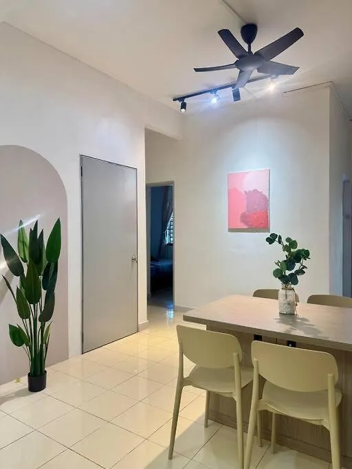 Apartment Villa 3Bedroom 14Min Sutera Mall Aeon Bukit Indah Johor Bahru
